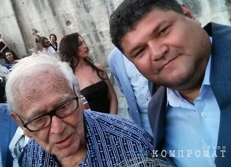 Братья Хусаиновы: семьянин Вадим (справа) дружит с 98-летним Пьером Карденом