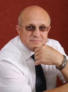 Олег Логашов