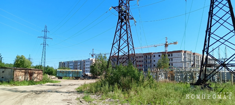 Новостройки в промзоне Мегиона